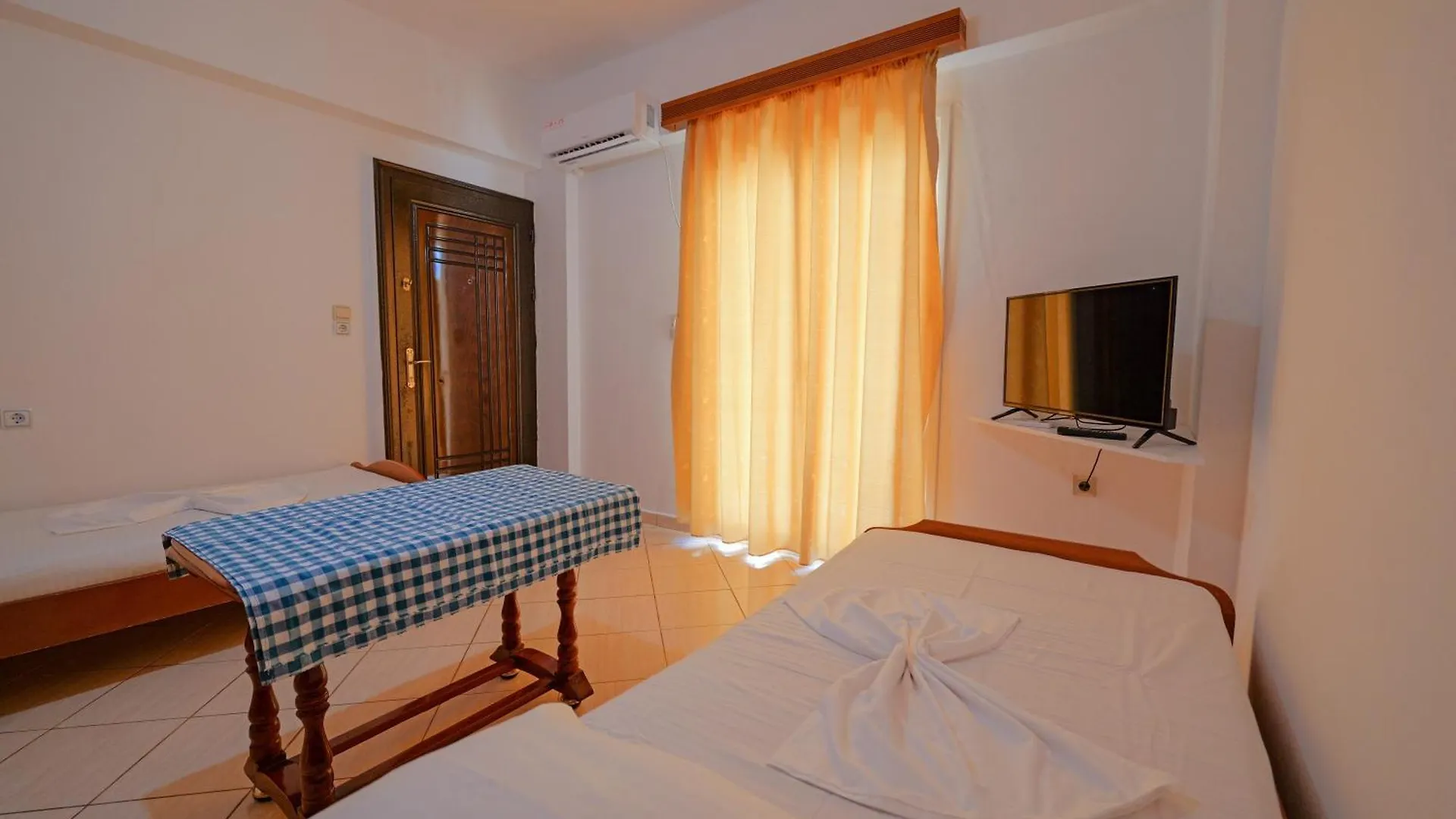 Dana Apartments Sarandë