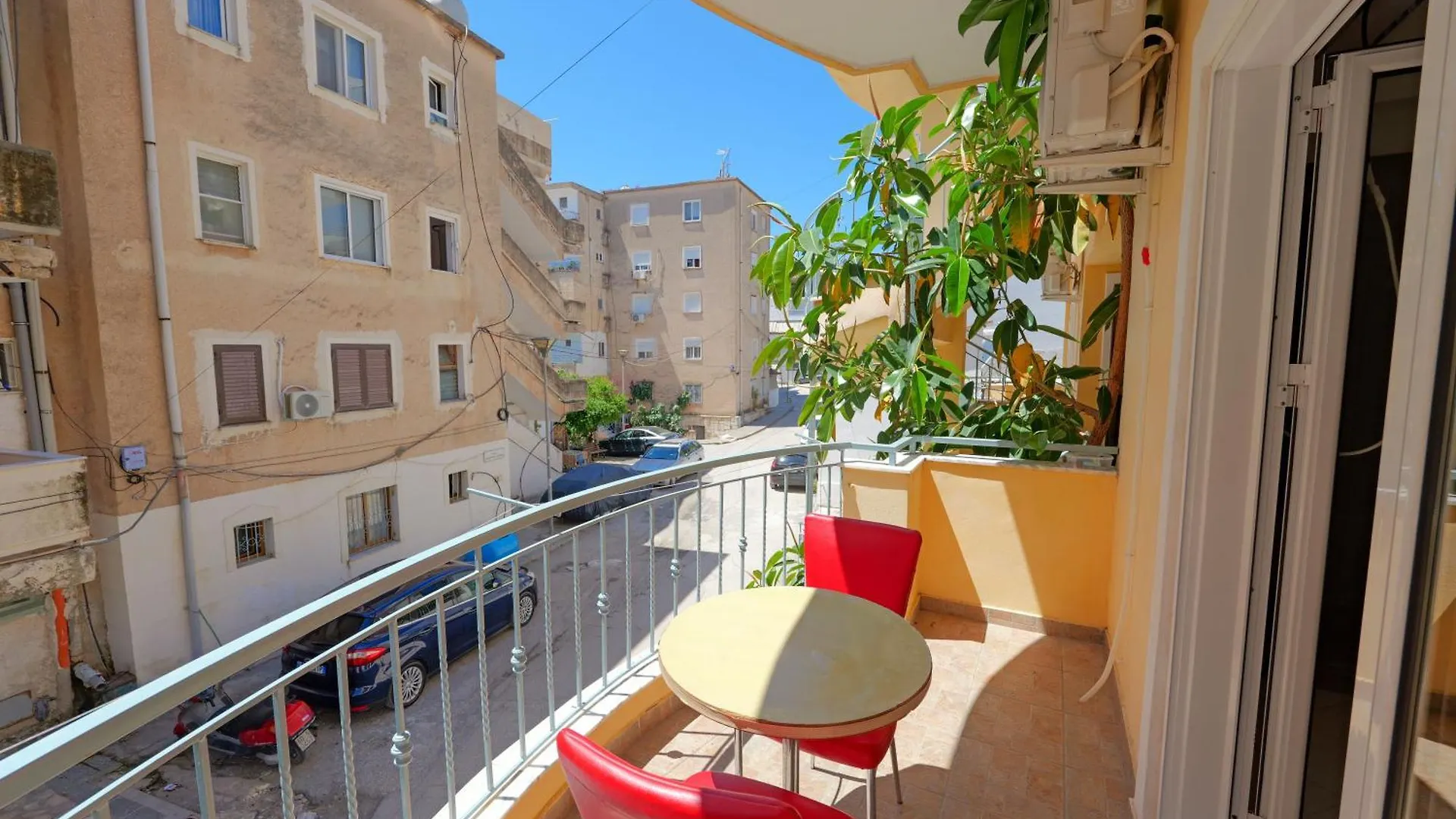 Dana Apartments Sarandë