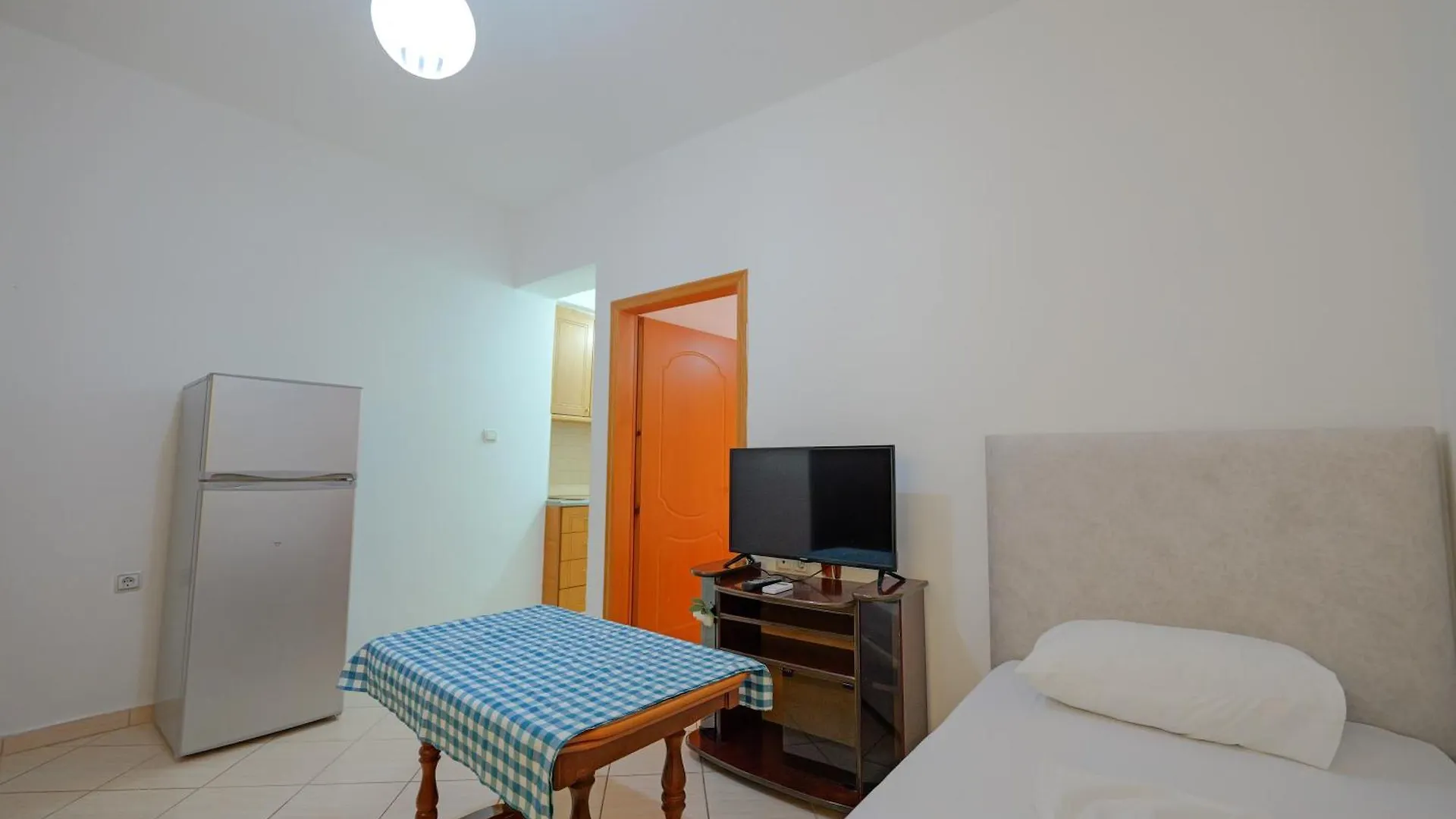 Dana Apartments Sarandë